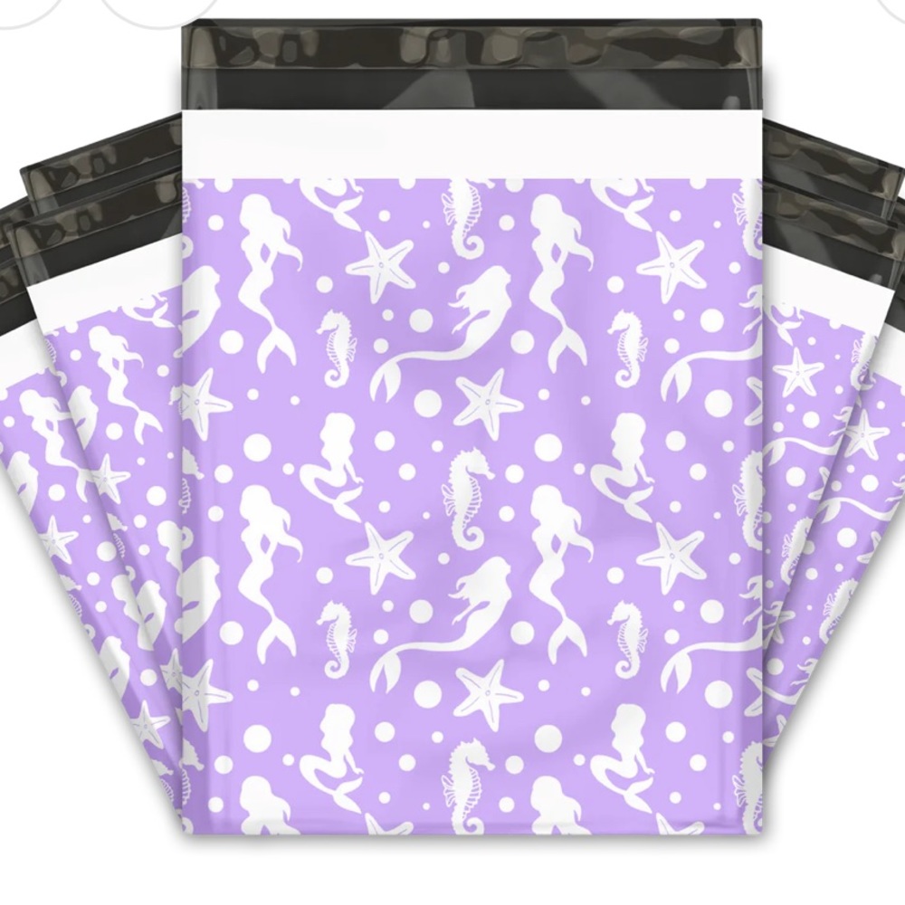 3 SETS LEFT🧜‍♀️10 Purple mermaids 12 x 15 poly Mailers